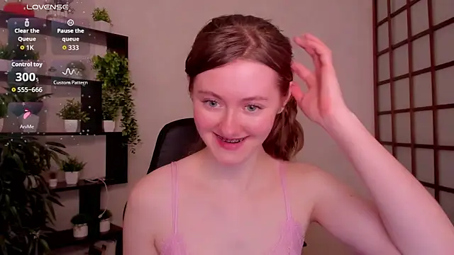 KateCuddle online show from April 2026 06:19:01 AM