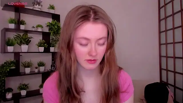 KateCuddle online show from February 2026 02:46:02 AM