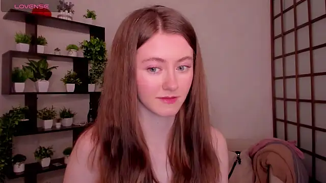 KateCuddle online show from March 2026 02:45:01 AM