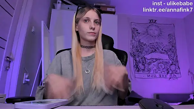 Snapshot of Anna_Fink chatting on November 2025 08:57:02 PM Anna Fink online show from November 2025 08:57:02 PM