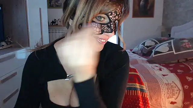 Snapshot of lulu_italy chatting on December 2025 07:54:01 AM lulu italy online show from December 2025 07:54:01 AM