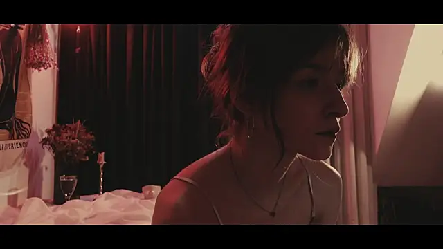 WebCora online show from November 2025 06:12:01 PM