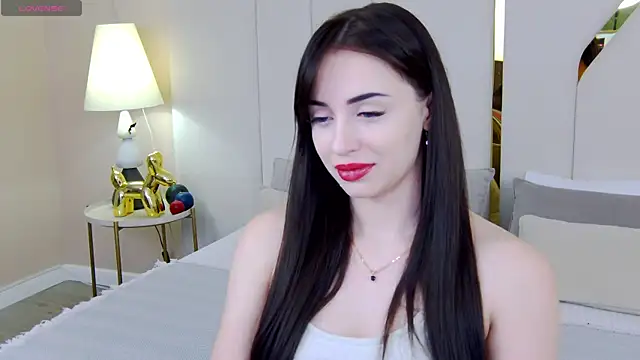 Betty Bridge online show from November 2025 05:40:02 AM