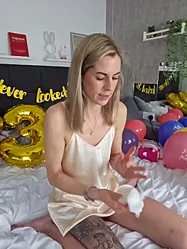 Amber riivers online show from February 2026 11:43:02 AM