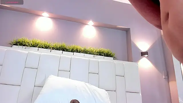 Snapshot of ValeriaGarcia chatting on March 2025 03:14:02 PM ValeriaGarcia online show from March 2025 03:14:02 PM