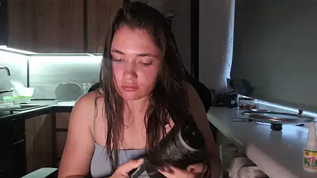 Snapshot of delightful_sofi chatting on May 2026 04:29:02 PM delightful sofi online show from May 2026 04:29:02 PM