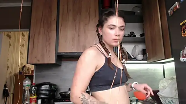 delightful sofi online show from March 2026 02:02:02 PM