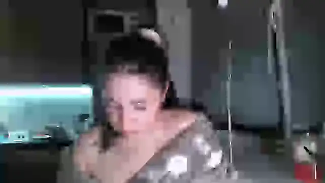 Snapshot of delightful_sofi chatting on April 2026 06:14:02 PM delightful sofi online show from April 2026 06:14:02 PM