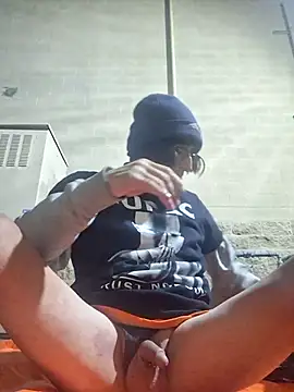 Snapshot of shaved chatting on December 2025 06:45:02 AM shaved online show from December 2025 06:45:02 AM