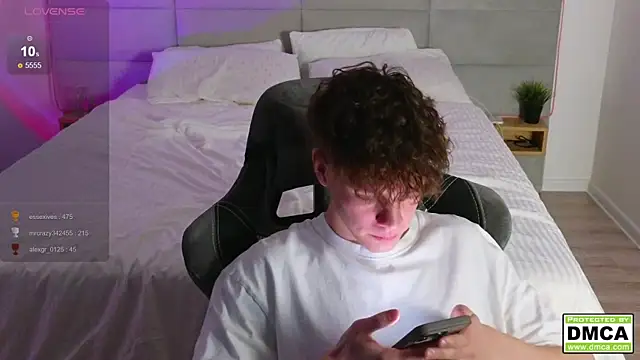 cute thomas online show from January 2025 10:08:02 PM