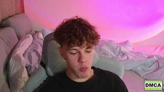 cute thomas online show from September 2025 06:47:01 PM