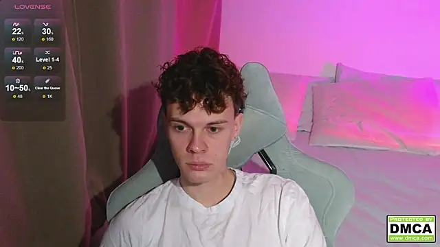 cute thomas online show from December 2025 03:56:02 PM