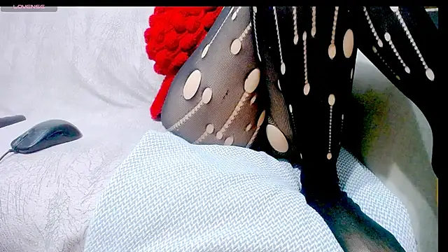 AmazingBitch online show from October 2025 07:03:02 PM