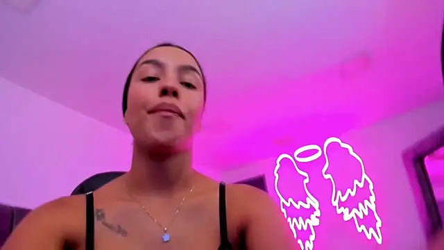 xiomara  cortes online show from November 2025 07:39:01 PM