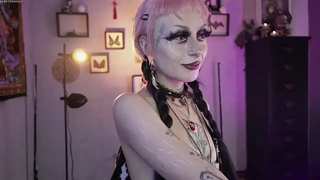 insania 9999  online show from March 2026 05:25:02 PM