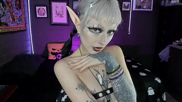 insania 9999  online show from December 2025 04:30:01 PM