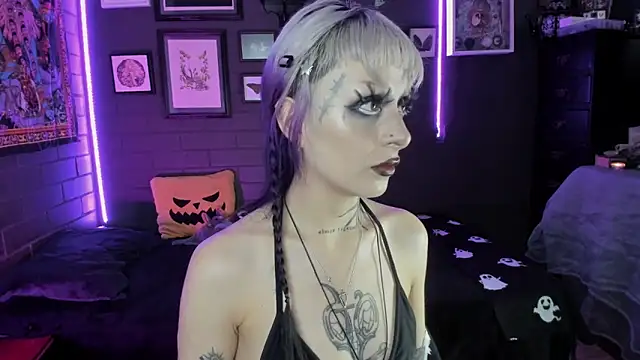 insania 9999  online show from November 2025 05:50:02 PM