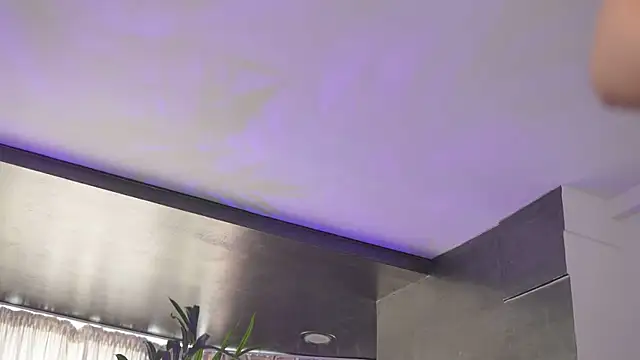 Snapshot of HotSkinnyX chatting on April 2026 09:11:02 AM HotSkinnyX online show from April 2026 09:11:02 AM