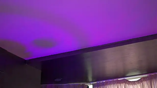 HotSkinnyX online show from September 2025 06:30:02 AM