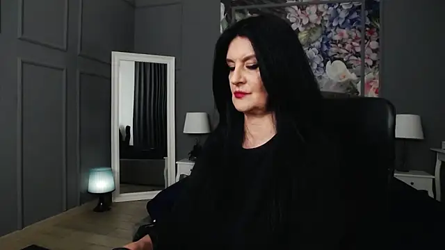 Snapshot of DomMelissaW chatting on January 2025 12:54:02 AM DomMelissaW online show from January 2025 12:54:02 AM