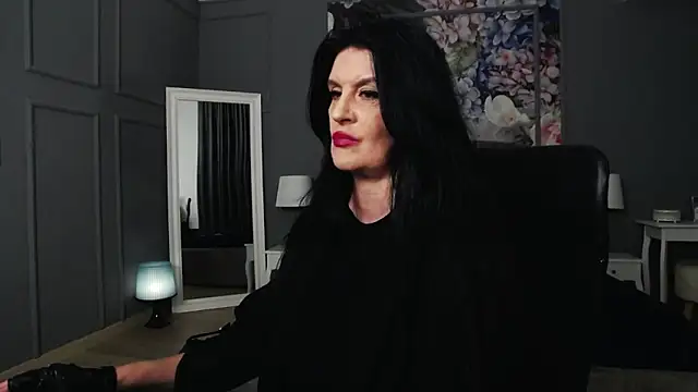 Snapshot of DomMelissaW chatting on March 2025 01:09:01 AM DomMelissaW online show from March 2025 01:09:01 AM