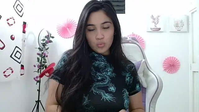 Snapshot of InocentHeaven1 chatting on October 2025 01:32:02 PM InocentHeaven1 online show from October 2025 01:32:02 PM