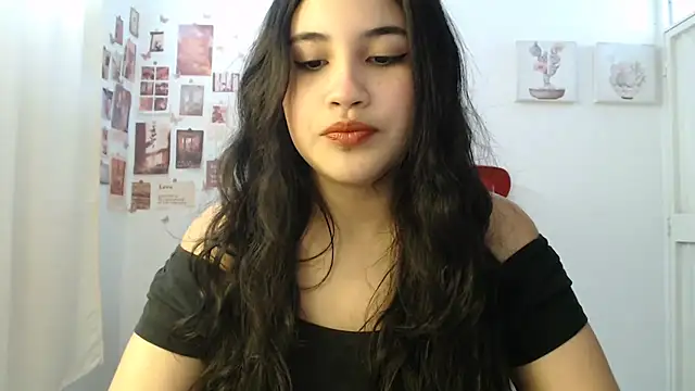 Snapshot of InocentHeaven1 chatting on July 2026 01:02:02 PM InocentHeaven1 online show from July 2026 01:02:02 PM