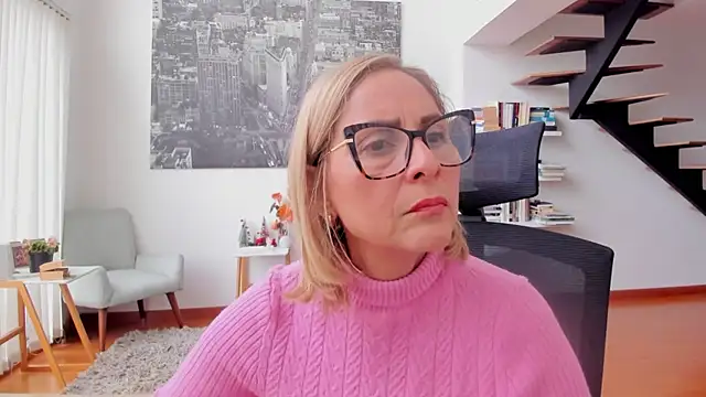 Snapshot of jane_turner chatting on December 2025 01:43:02 PM jane turner online show from December 2025 01:43:02 PM