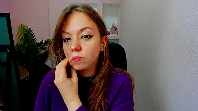 Snapshot of Persephoni chatting on October 2025 12:56:02 AM Persephoni online show from October 2025 12:56:02 AM