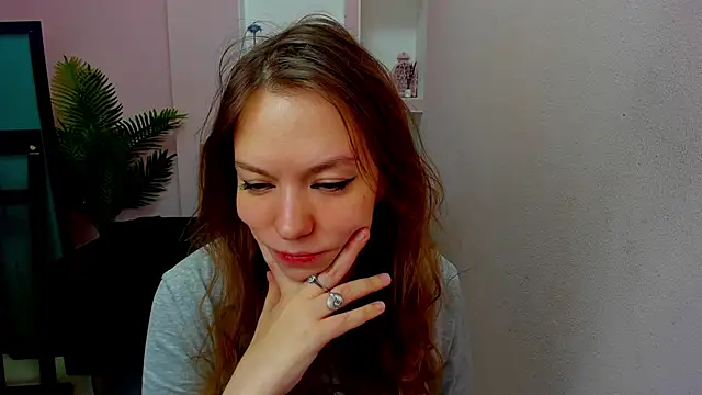 Snapshot of Persephoni chatting on December 2025 10:58:02 AM Persephoni online show from December 2025 10:58:02 AM