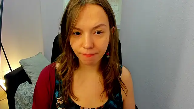Persephoni online show from April 2026 10:22:01 AM