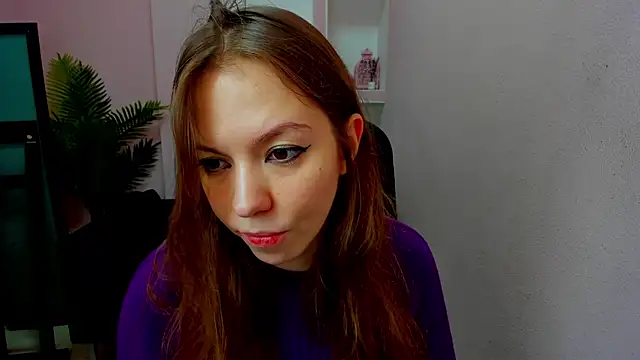 Snapshot of Persephoni chatting on November 2025 11:11:02 AM Persephoni online show from November 2025 11:11:02 AM