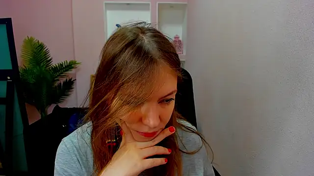 Snapshot of Persephoni chatting on October 2025 10:29:02 AM Persephoni online show from October 2025 10:29:02 AM