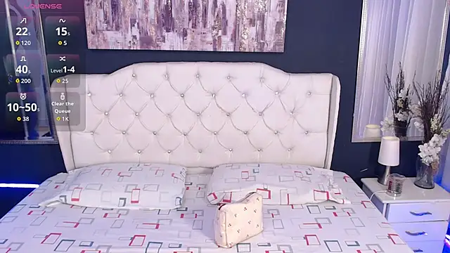 LiaVillalobos online show from November 2025 11:59:02 AM