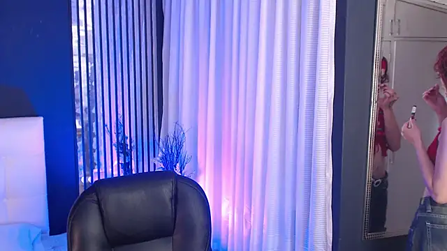 LiaVillalobos online show from February 2026 12:05:02 PM