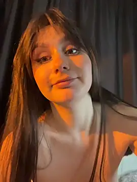 itssophiie online show from February 2026 08:50:02 PM