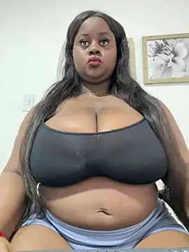 Snapshot of sharik-browns chatting on June 2026 05:23:02 PM sharik-browns online show from June 2026 05:23:02 PM