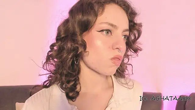 Snapshot of Agathaks chatting on September 2025 11:11:02 PM Agathaks online show from September 2025 11:11:02 PM