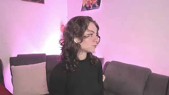 Agathaks online show from November 2025 10:34:02 PM