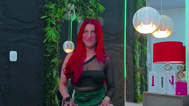 AllissaBrowm online show from February 2026 04:07:02 PM