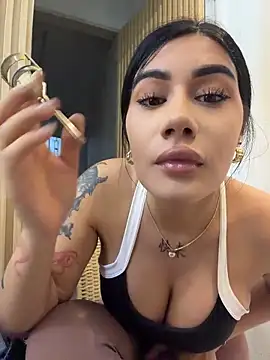 clarachanelricek online show from May 2026 08:17:02 PM