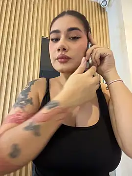 clarachanelricek online show from February 2026 07:25:01 PM