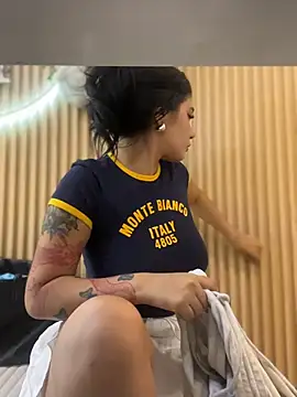 clarachanelricek online show from December 2025 08:23:02 PM