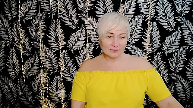 Olivia playful online show from February 2026 01:02:01 PM