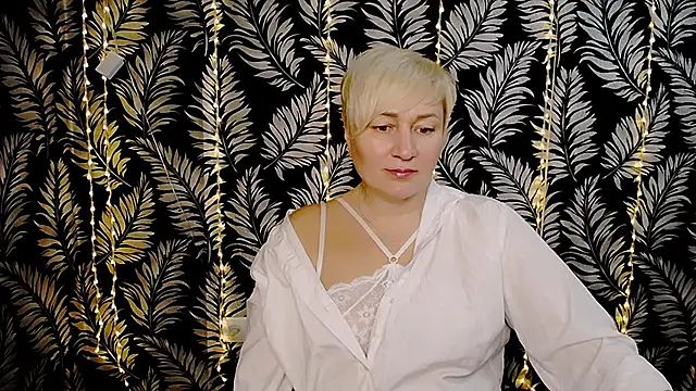 Snapshot of Olivia_playful chatting on February 2025 12:15:02 PM Olivia playful online show from February 2025 12:15:02 PM