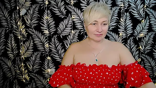 Snapshot of Olivia_playful chatting on January 2025 02:13:01 PM Olivia playful online show from January 2025 02:13:01 PM