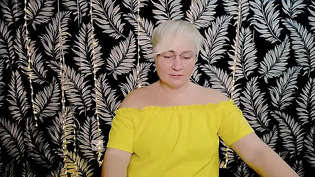 Olivia playful online show from February 2026 12:27:01 PM