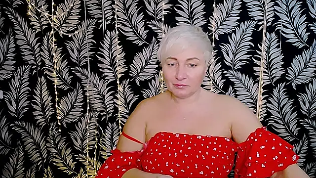 Snapshot of Olivia_playful chatting on December 2025 01:01:02 PM Olivia playful online show from December 2025 01:01:02 PM