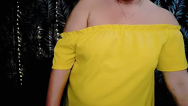 Olivia playful online show from January 2026 12:41:02 PM