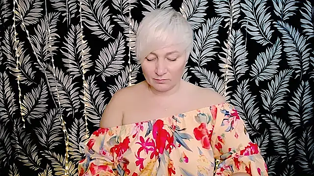 Olivia playful online show from January 2026 12:45:02 PM